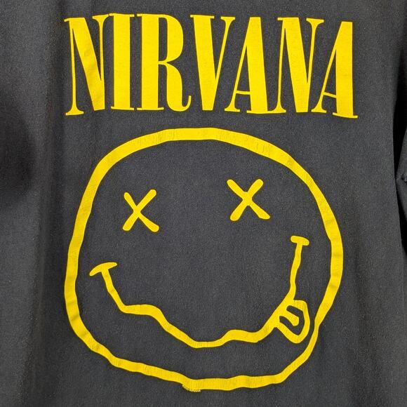 Nirvana Smiley Face T-Shirt Men’s L Black Yellow Graphic Band Tee Grunge Rock - Picture 2 of 4